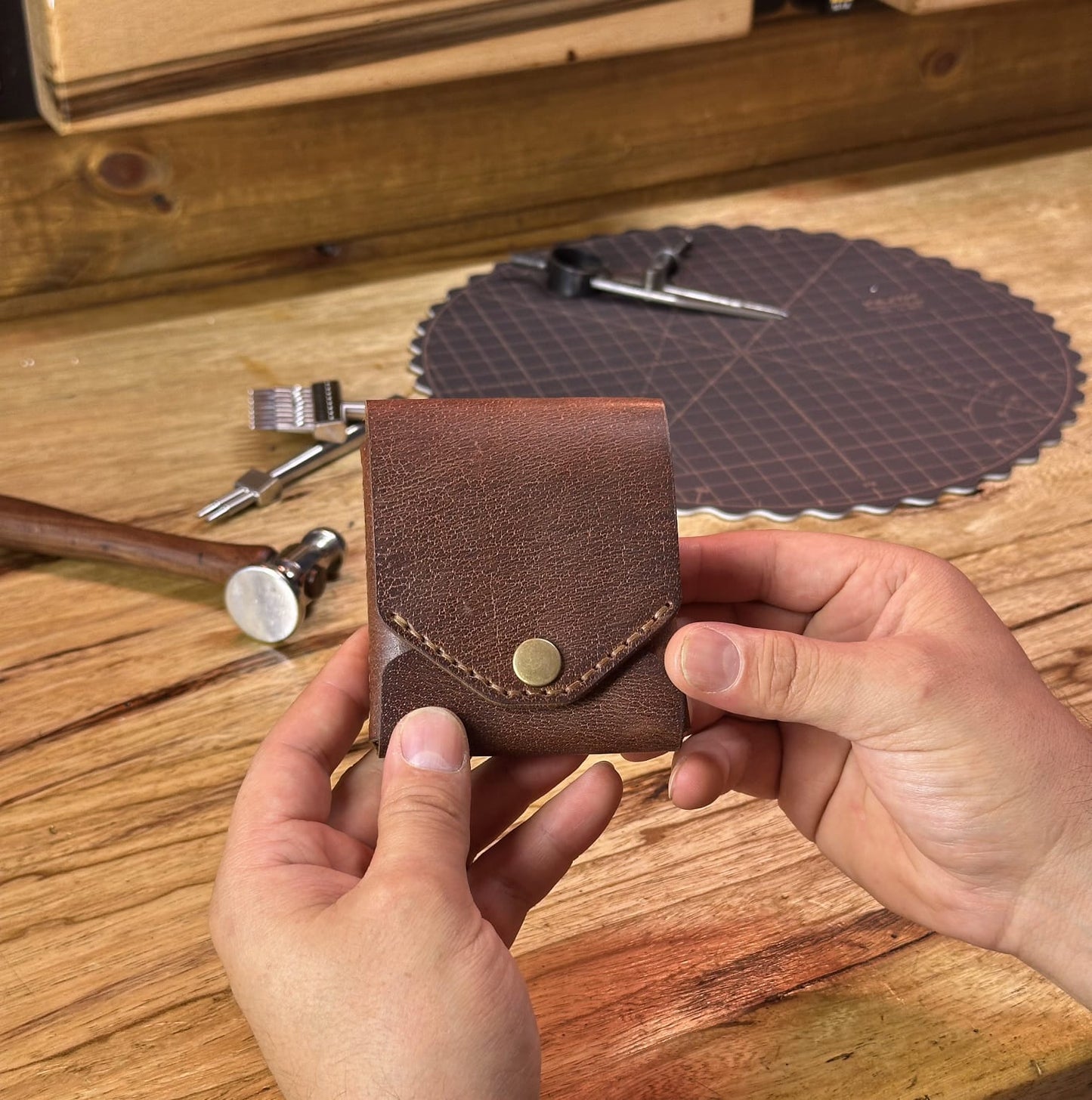 Pathfinder Compact Wallet