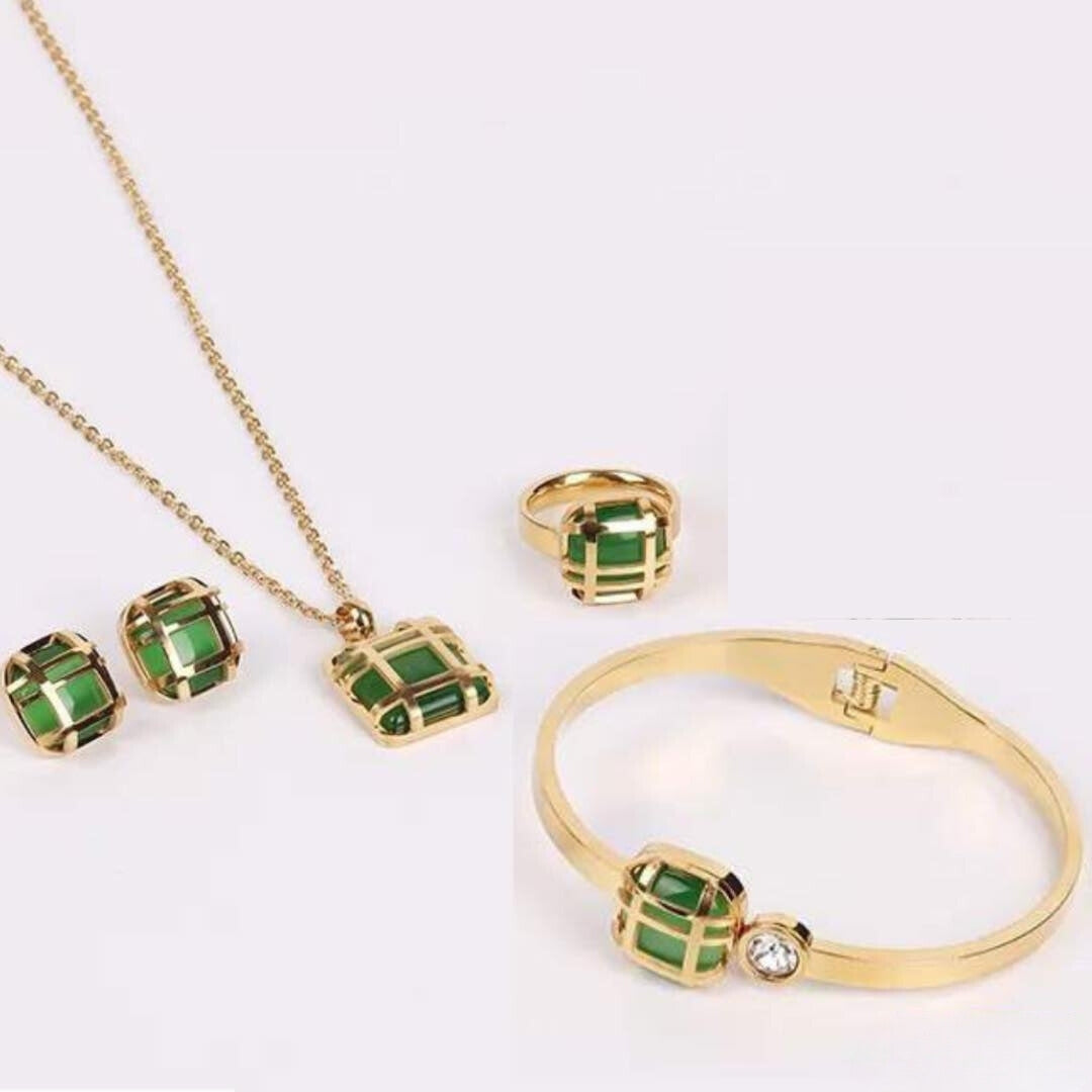 Timeless Set KSA