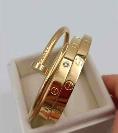 First Class Jewelry Set