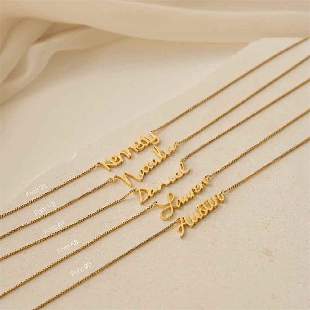 Personalized Name Necklace With Box Chain