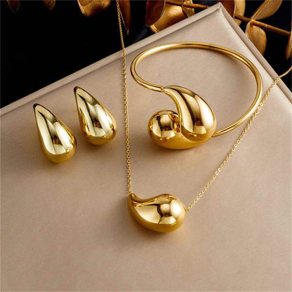 Tear Drop Jewelry Set