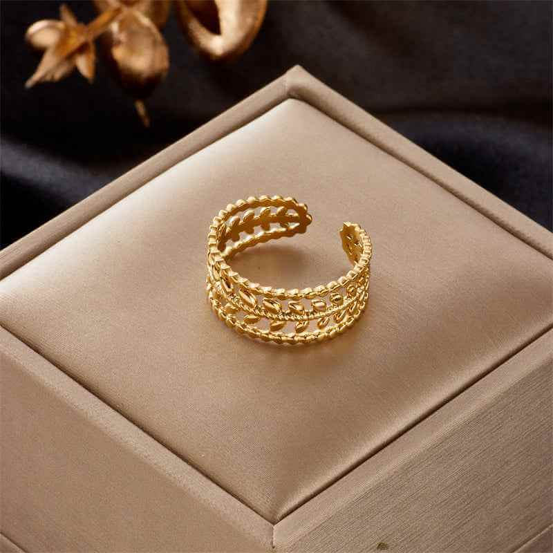 Queen Of The Rings Jewelry Set - TRIOVARI ACCESSORIES